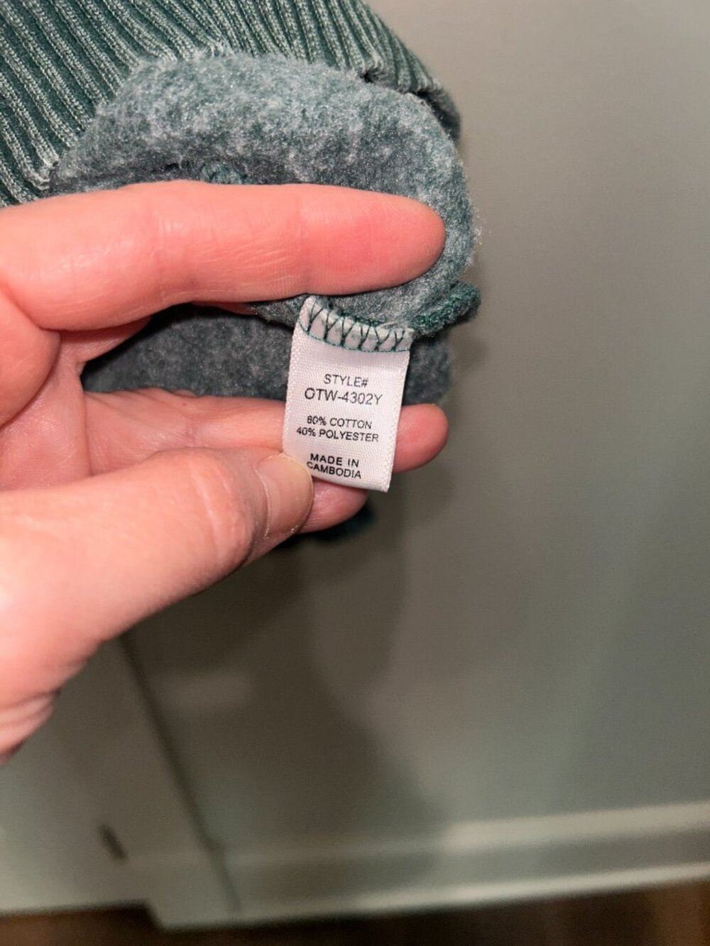 Zenana Dk Green Mineral Washed Crew Neck Sweatshirt - Picture 9 of 9